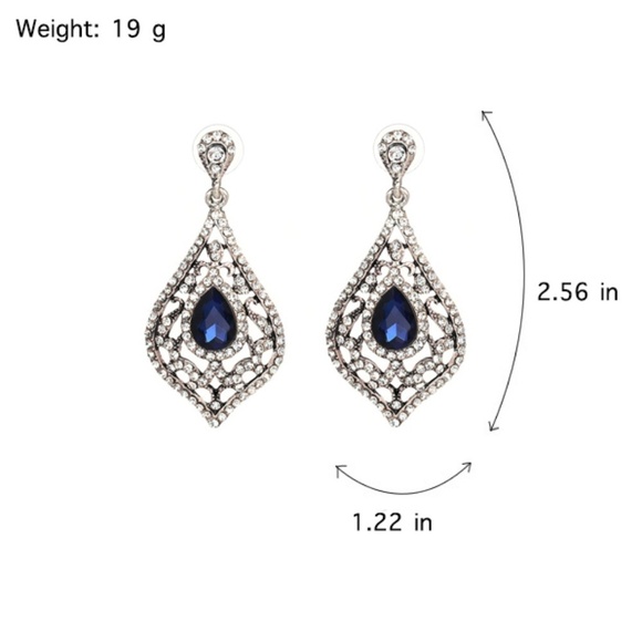 Last 1! Crystal vintage Bridal statement Earrings - Picture 5 of 5